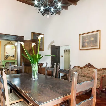 Lägenhet Exclusive Palazzo Schifanoia