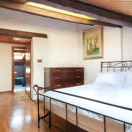 Lägenhet Exclusive Palazzo Schifanoia *