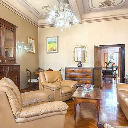 Lägenhet Exclusive Palazzo Schifanoia Ferrara