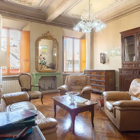 Appartamento Exclusive Palazzo Schifanoia *